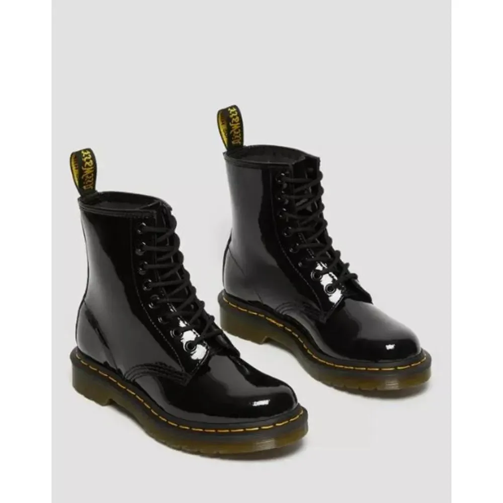 NEW Dr. Martens 1460 Patent Leather Lace Up Combat Boots Black Women's Size 6 - Picture 2 of 13